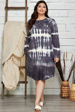 Load image into Gallery viewer, WOMEN PLUS SIZE PRETTY IN GARMENT DYE MIDI DRESS: CHARCOAL COMBO