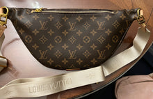 Load image into Gallery viewer, Fashion belt bag bum bag Brown chest bag sling bag