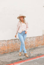 Load image into Gallery viewer, The Kathryn Button Down Floral Top: Floral