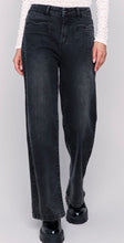 Load image into Gallery viewer, Charlie B Heart Shape Pockets Black Jeans