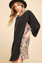 Load image into Gallery viewer, WOMEN MULTI  PAISLEY V NECK LOOSE TUNIC DRESS