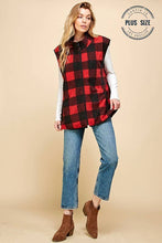 Load image into Gallery viewer, PLUS SIZE REVERSIBLE PLAID ZIP UP POCKET VEST: BLACK/RED