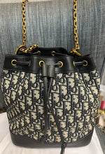 Load image into Gallery viewer, Fashion Leather trim canvas bucket draw string   crossbody handbag