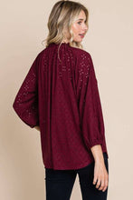 Load image into Gallery viewer, Shirred Raglan 3/4 Sleeve Top: RED WINE