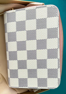 Fashion Compact wallet zip around White grey checked