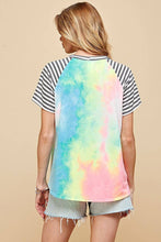 Load image into Gallery viewer, WOMEN TIE DYE COLOR BLOCK ROUND NECK T-SHIRT AQUA OR FUCHSIA