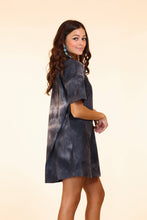 Load image into Gallery viewer, Black Tie Dye T-Shirt Dress: Black / Plus Size