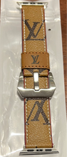 Load image into Gallery viewer, Leather fashion  smart I watch bands 38/40/41