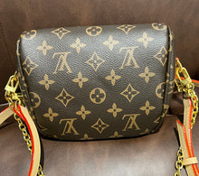 Load image into Gallery viewer, Fashion crossbody handbag shoulder bag mini sling bag