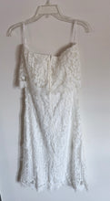 Load image into Gallery viewer, Lulu&#39;s Delia White Lace Strapless Midi Dress Women’s size M