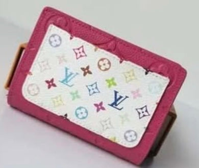 Fashion Compact wallet zip around white