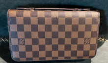 Load image into Gallery viewer, Large Zip Around Wallet Brown Checkbook Cardholder
