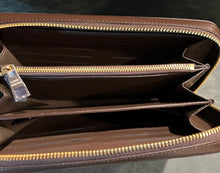 Load image into Gallery viewer, Large Zip Around Wallet Brown Checkbook Cardholder