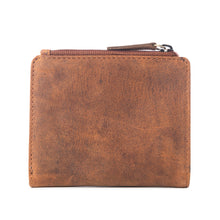 Load image into Gallery viewer, YELLOW STONE WESTMERE STUDDED CREDIT CARD HOLDER IN AMBER                                                                            .