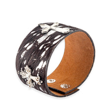 Load image into Gallery viewer, La Cruz Plata Cuff Bracelet