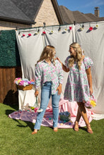 Load image into Gallery viewer, The Kathryn Button-Up, Floral: Multi / M