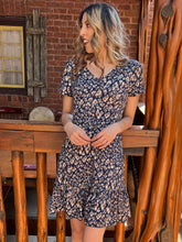 Load image into Gallery viewer, Spotlight Attention Navy Leopard Tiered Short Sleeve Dress: Navy Blue / 3X-Large