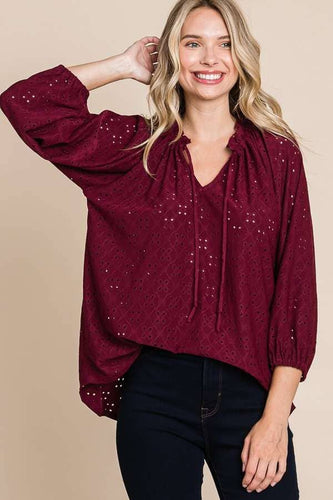 Shirred Raglan 3/4 Sleeve Top: RED WINE