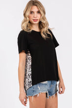 Load image into Gallery viewer, ZT1082 - WOMEN&#39;S SOLID &amp; ANIMAL PRINTED MEDIA TUNIC TOP : Black / L