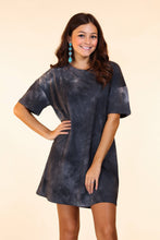 Load image into Gallery viewer, Black Tie Dye T-Shirt Dress: Black / Plus Size
