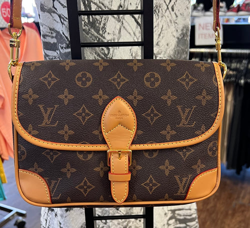 Fashion leather trim crossbody handbag brown