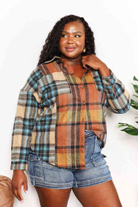 women's Plaid Curved Hem Shirt Jacket with Breast Pockets