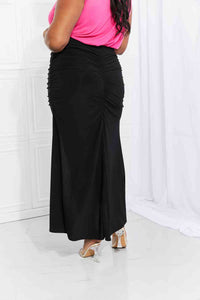 Plus Size Up and Up Ruched Slit Maxi Skirt in Black