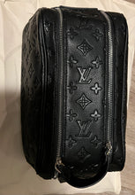 Load image into Gallery viewer, Fashion toilet bag black travel bag - Sassy Shelby&#39;s