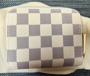 Fashion  zippy wallet card holder White Grey check