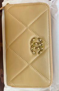 Fashion Leather trim quilted zip around C wallet card holder handbag - Sassy Shelby's