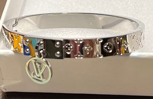 Fashion Silver Bangle Bracelet with charm - Sassy Shelby's